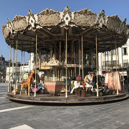 Apartmán Le Royal Deluxe Centre #chateau #insead Fontainebleau